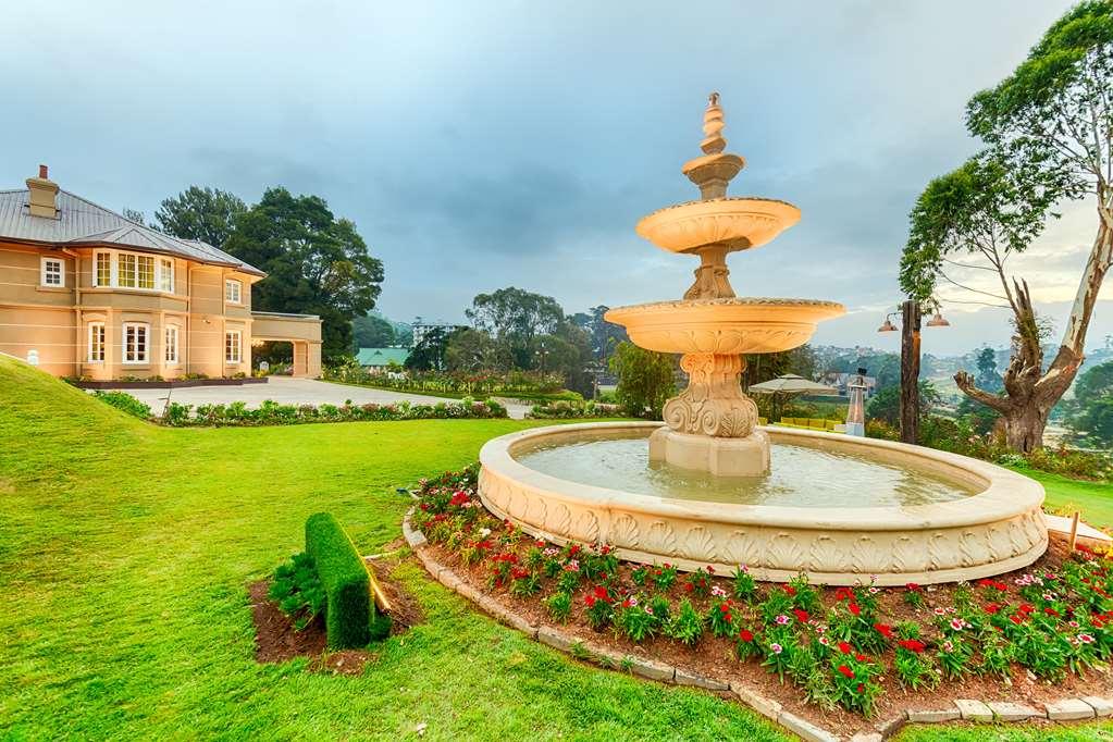 The Westbury Palace Hotel Nuwara Eliya Exterior foto