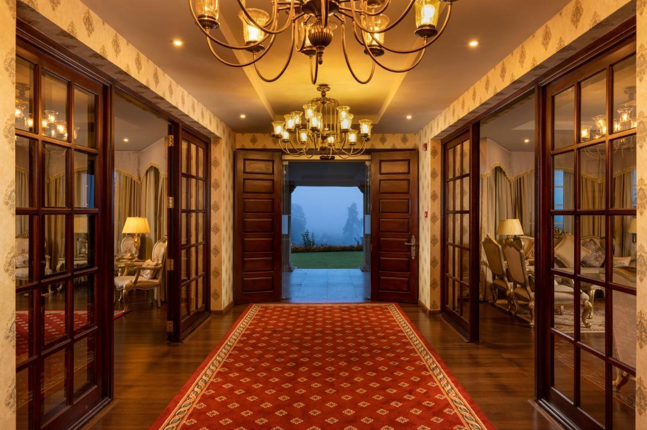 The Westbury Palace Nuwara Eliya Exterior foto